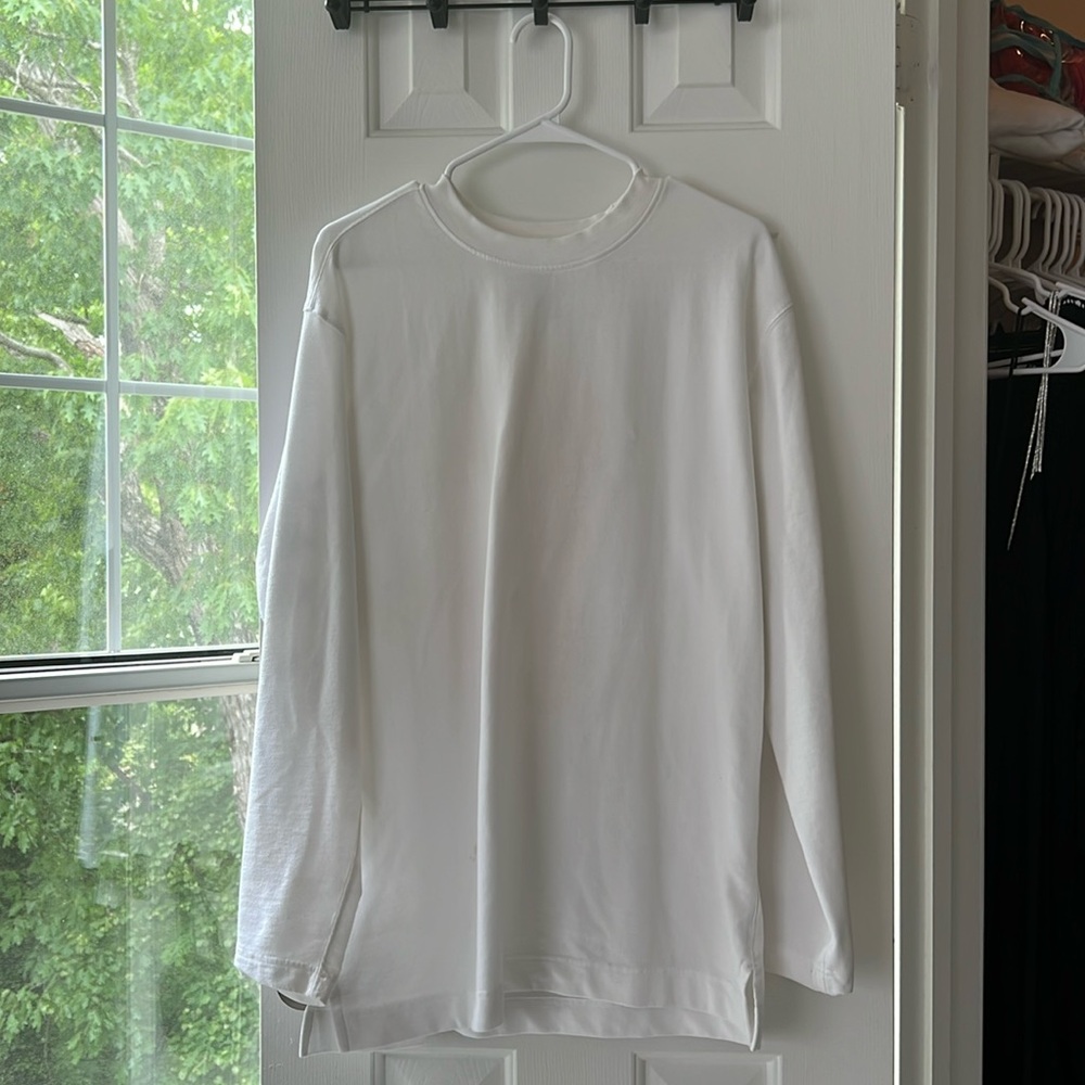 Original Fyre Festival Merchandise - All White Sweatshirt M size / fits like L.